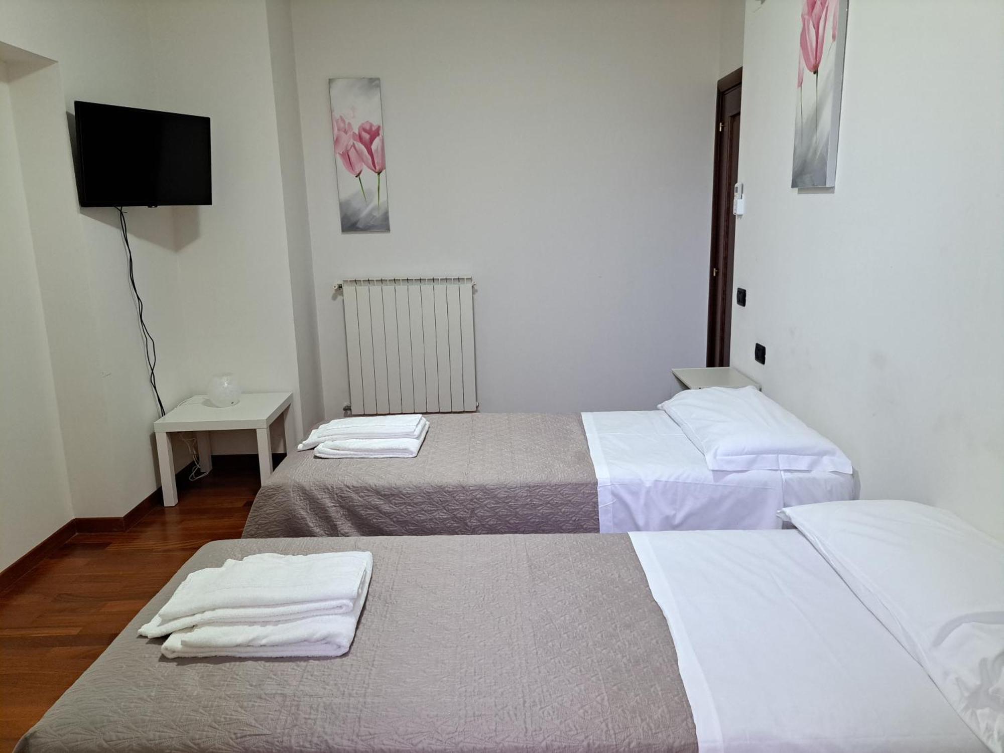 Tollo B & B Le Tre Rose מראה חיצוני תמונה