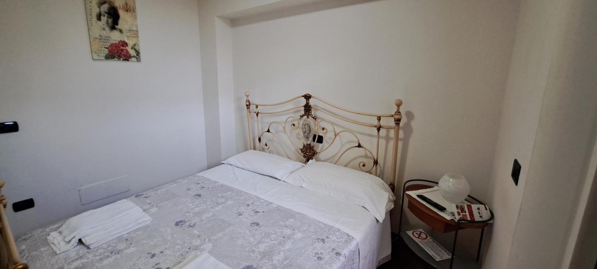 Tollo B & B Le Tre Rose מראה חיצוני תמונה