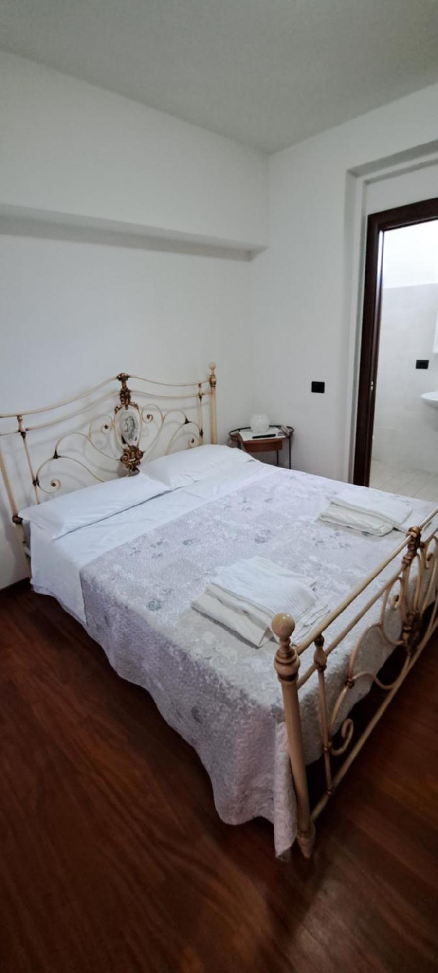 Tollo B & B Le Tre Rose מראה חיצוני תמונה