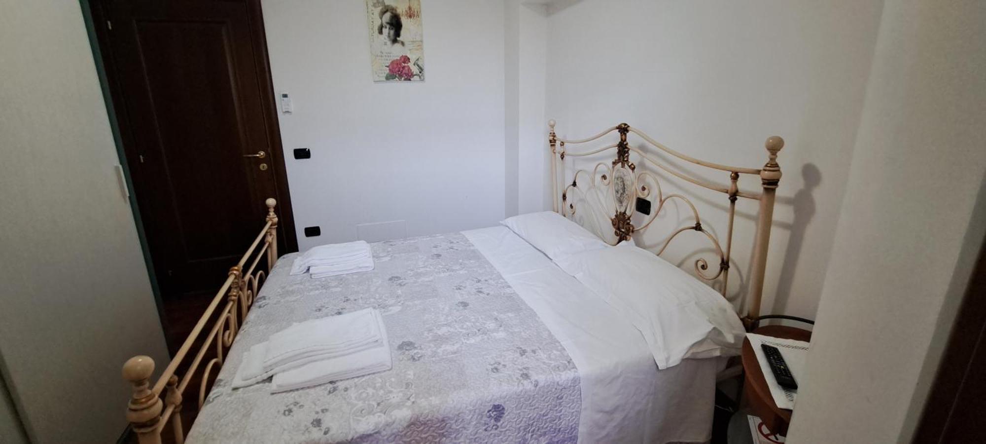 Tollo B & B Le Tre Rose מראה חיצוני תמונה